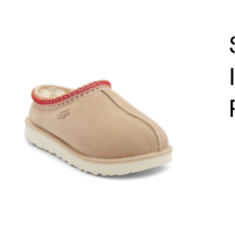 New in Box UGG Tasman Slippers in Sand/Dark Cherry - women’s size 9